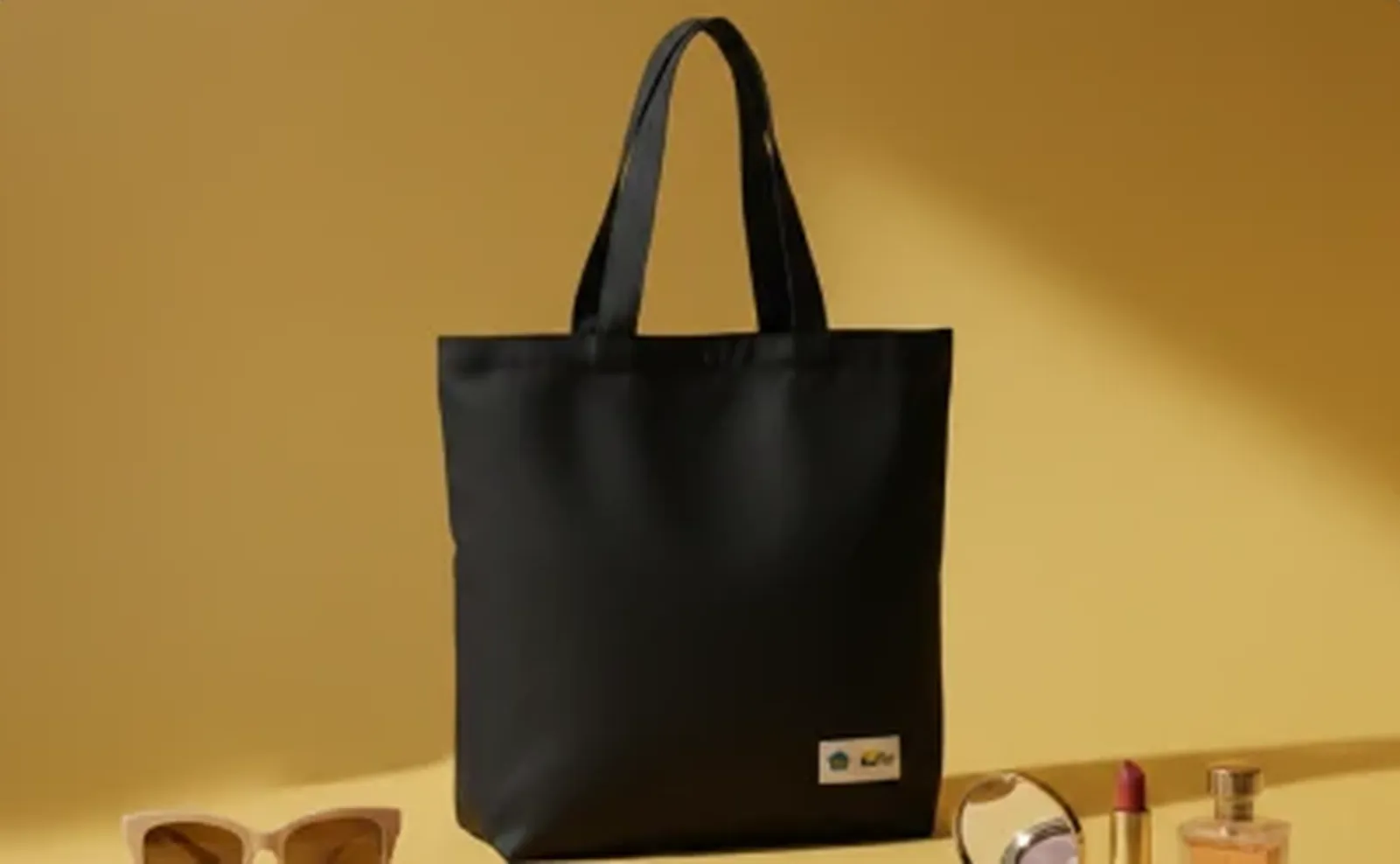 Tote bag kanvas hitam polos